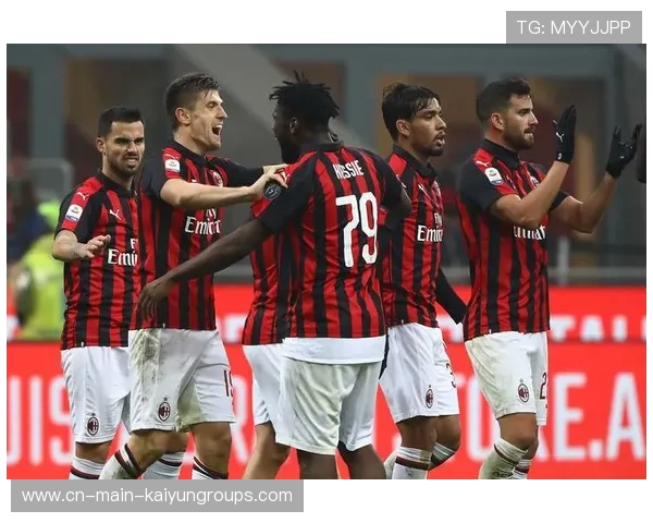 AC米兰签约中场拦截重锤