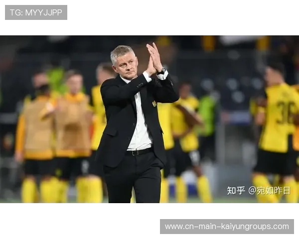 主帅谈话的战术信号解读——足球场上的秘密密码