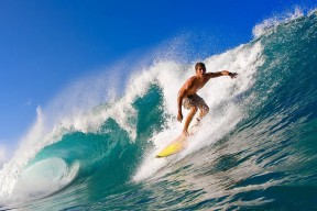 kaiyun-佛罗伦萨保持整体阵型压制对手反扑，佛罗伦萨综合